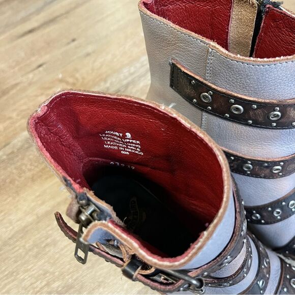 Freebird Joust Buckle Boot in Smoke - Picture 12 of 14